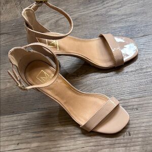 Material Girl Elegant Nude Ankle Strap Sandals Heels Sz 7M